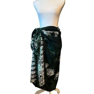 Aloha & Co. Hawaiian Chic Green and White Swim Sarong Fish pattern